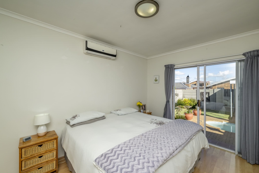 3 Bedroom Property for Sale in Protea Heights Western Cape